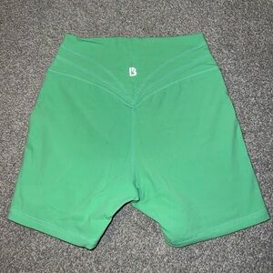 Buffbunny Legacy Short